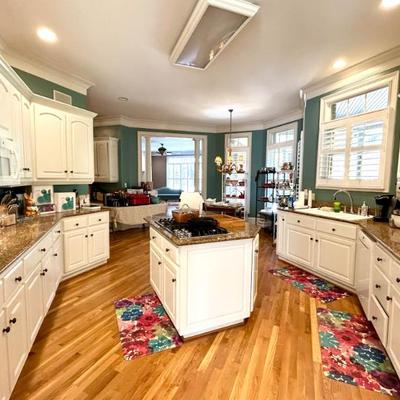 Sale Photo Thumbnail #99