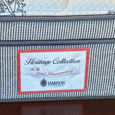 Sale Photo Thumbnail #9