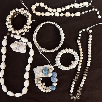 Sale Photo Thumbnail #23