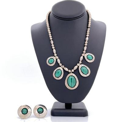 Sale Photo Thumbnail #410