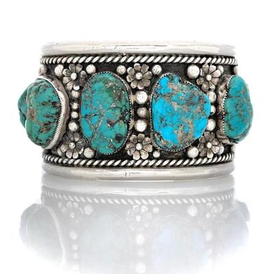 Sale Photo Thumbnail #140