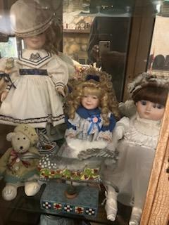 Sale Photo Thumbnail #4