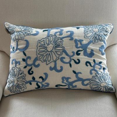 Sale Photo Thumbnail #153