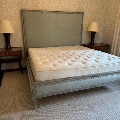 Sale Photo Thumbnail #477