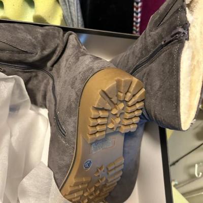 Sale Photo Thumbnail #66