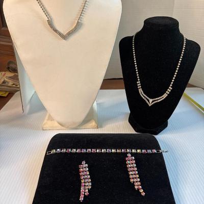 Sale Photo Thumbnail #510