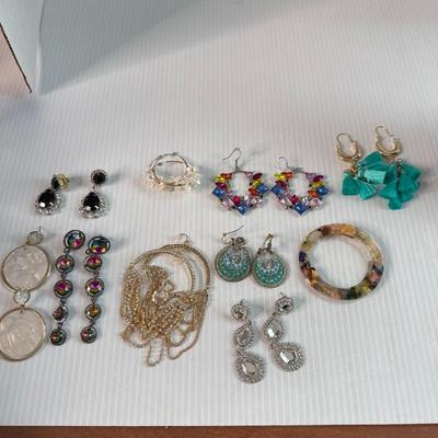 Sale Photo Thumbnail #545