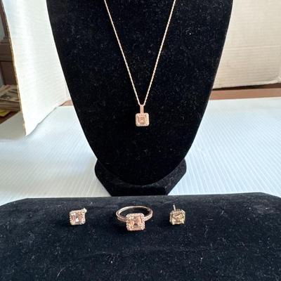 Sale Photo Thumbnail #541