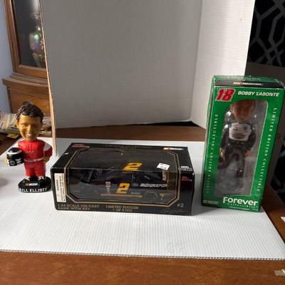 Sale Photo Thumbnail #482