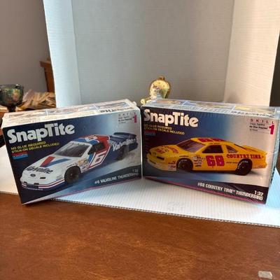 Sale Photo Thumbnail #572