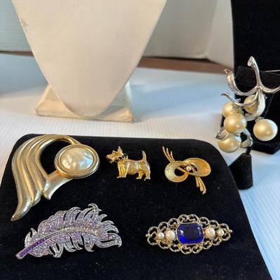 Sale Photo Thumbnail #600