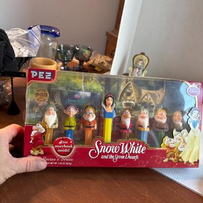 Sale Photo Thumbnail #569