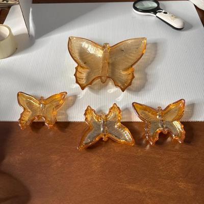 Sale Photo Thumbnail #578