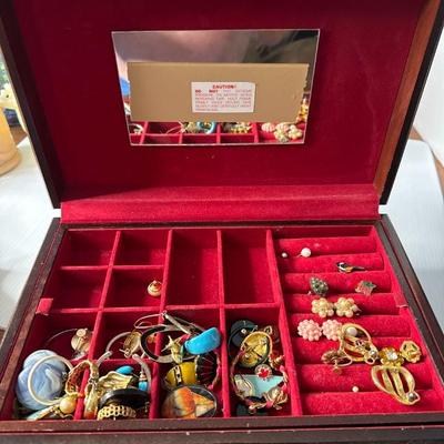 Sale Photo Thumbnail #434