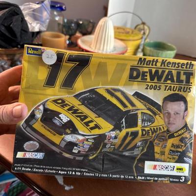 Sale Photo Thumbnail #565