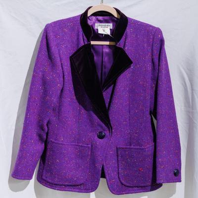 Sale Photo Thumbnail #191