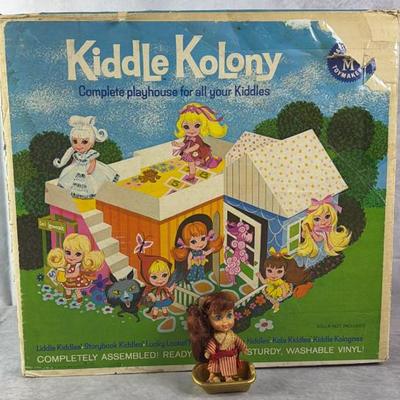 Sale Photo Thumbnail #366