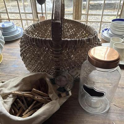 Sale Photo Thumbnail #195