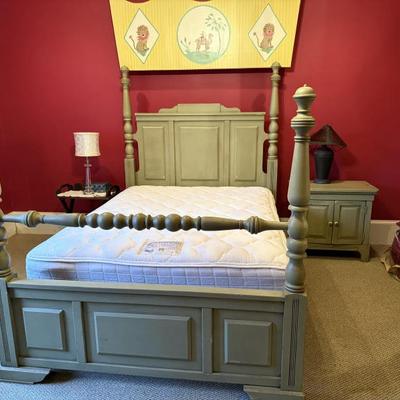 Sale Photo Thumbnail #178