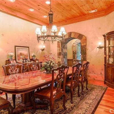 Sale Photo Thumbnail #275