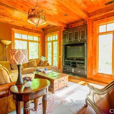 Sale Photo Thumbnail #278