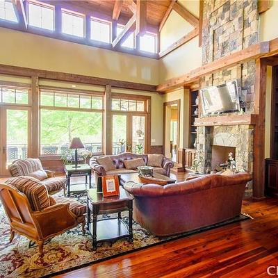 Sale Photo Thumbnail #270