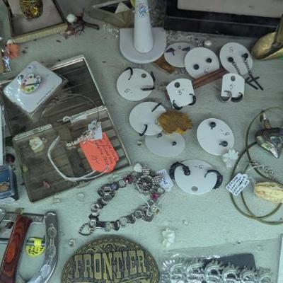 Sale Photo Thumbnail #60