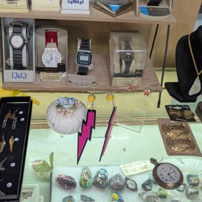 Sale Photo Thumbnail #63