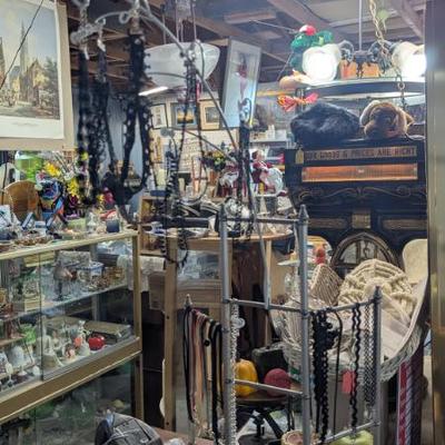 Sale Photo Thumbnail #3