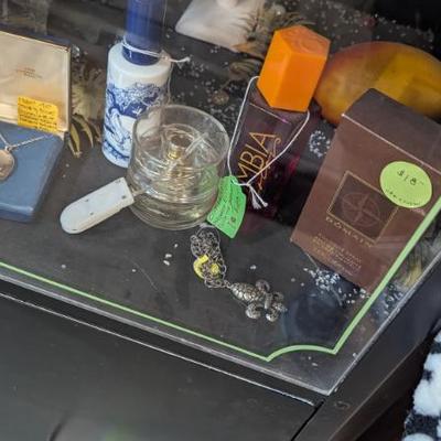 Sale Photo Thumbnail #128