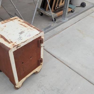 Sale Photo Thumbnail #272