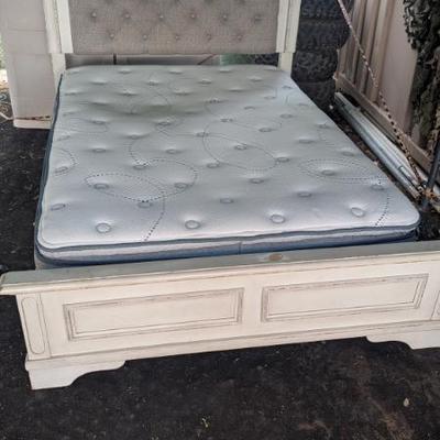 Sale Photo Thumbnail #140