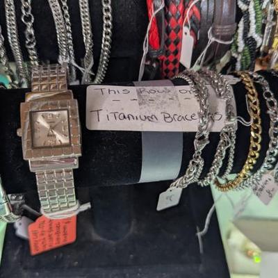 Sale Photo Thumbnail #61