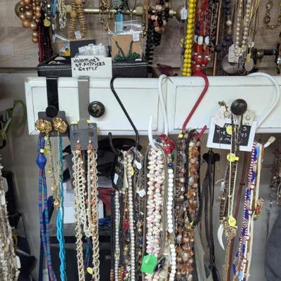 Sale Photo Thumbnail #25