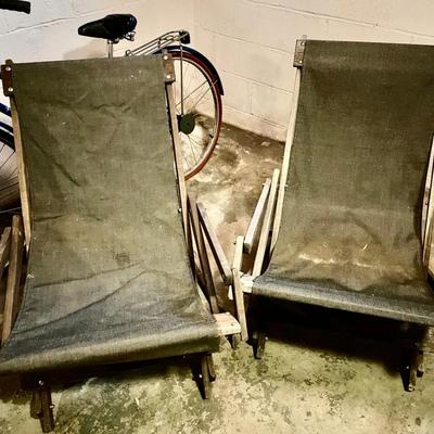 070-CEL: Vintage Deck Chairs