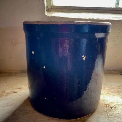 061-CEL: Vintage Robinson Ransbottom Pottery Crock