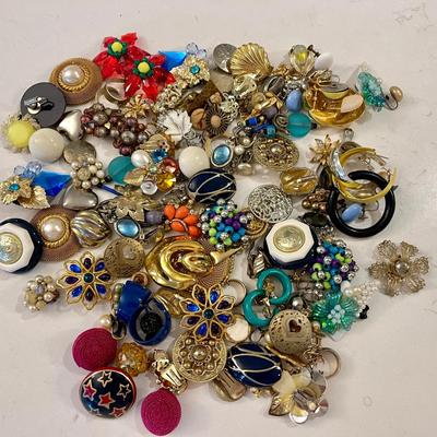 075-J: Earring Collection