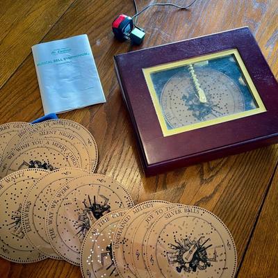 041-DR: Mr. Christmas Musical Bell Symphonium