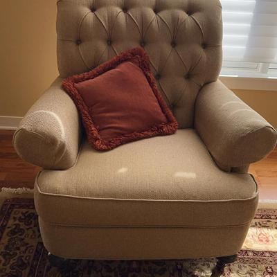 Sale Photo Thumbnail #27: Ethan Allen Club Chair W/ Turned Legs- Nice Condition