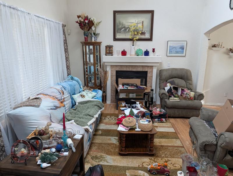 Sale Photo Thumbnail #9