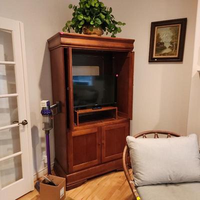 Sale Photo Thumbnail #77