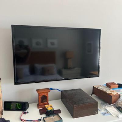 Sale Photo Thumbnail #87