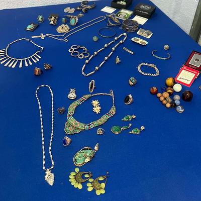 Sale Photo Thumbnail #2