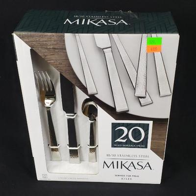 Sale Photo Thumbnail #99