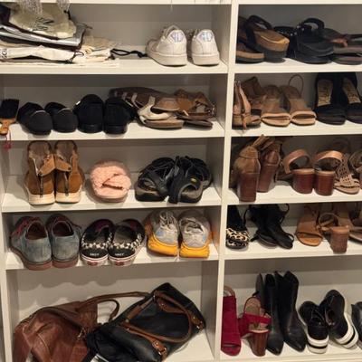 Sale Photo Thumbnail #160