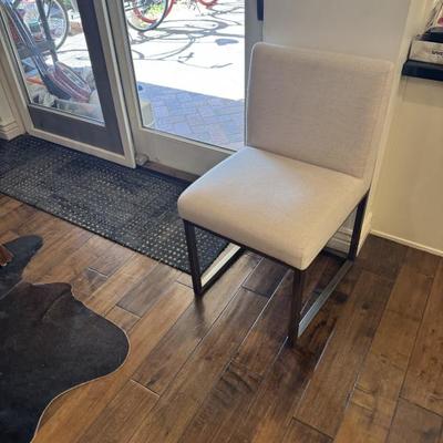 Sale Photo Thumbnail #125