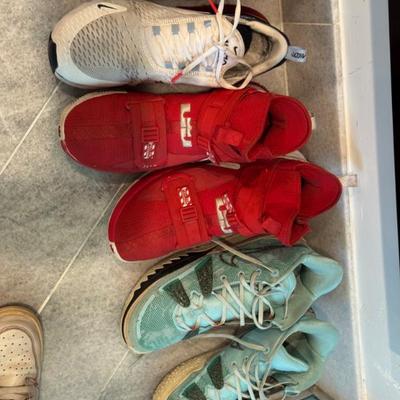 Sale Photo Thumbnail #171