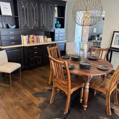 Sale Photo Thumbnail #126