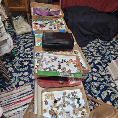 Sale Photo Thumbnail #47