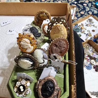 Sale Photo Thumbnail #81